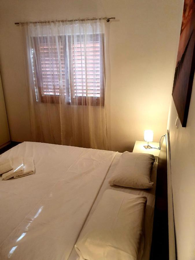 Apartmani Desnica Kruševo 외부 사진