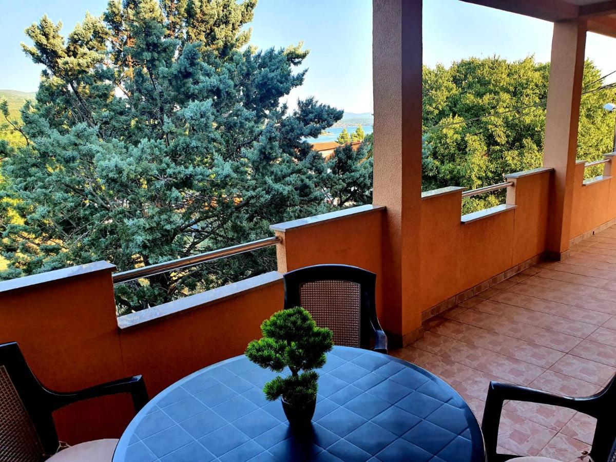 Apartmani Desnica Kruševo 외부 사진