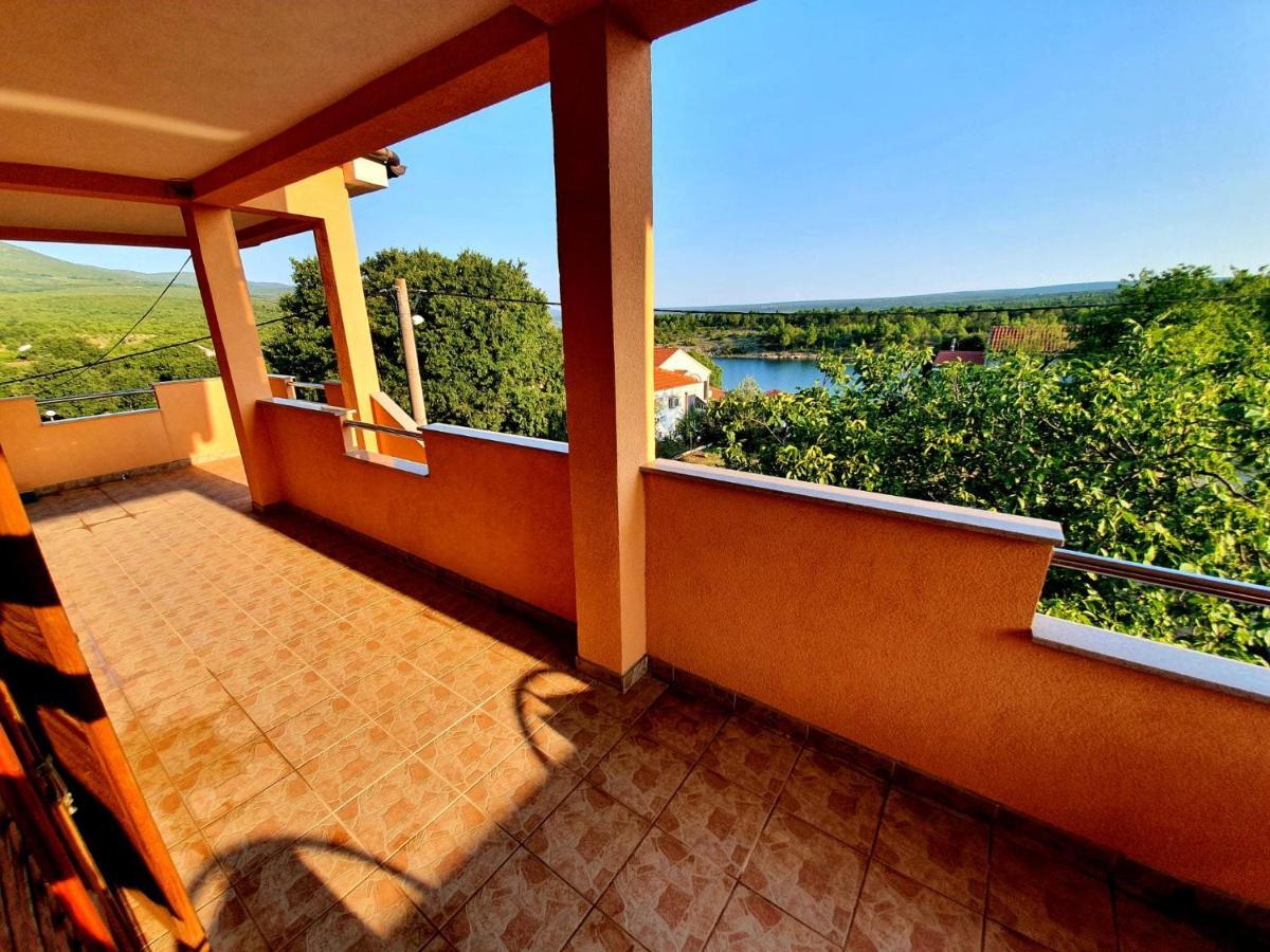 Apartmani Desnica Kruševo 외부 사진
