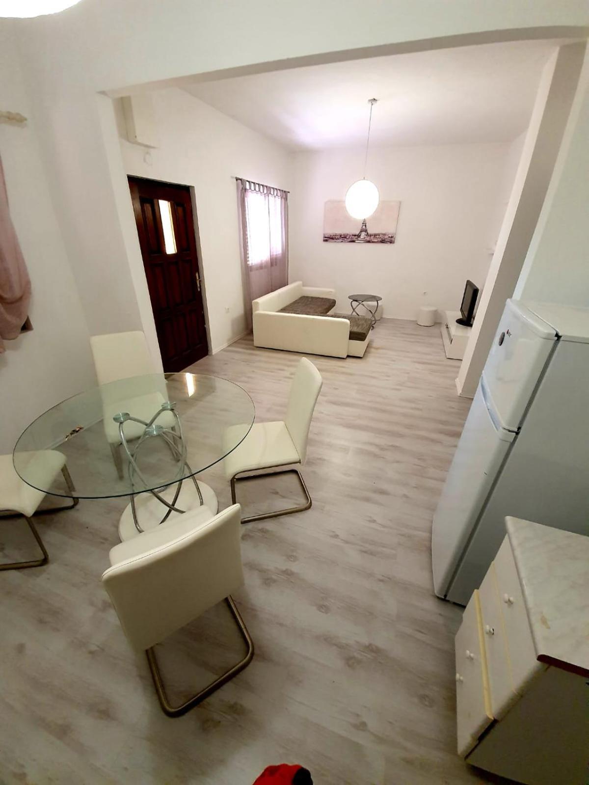 Apartmani Desnica Kruševo 외부 사진